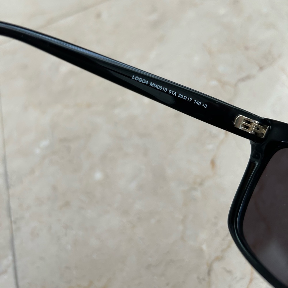Max Mara Rectangular Sunglasses - image 6